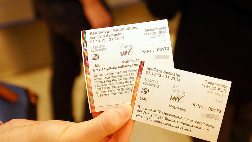 Heute will der MVV erstmals konkrete Zahlen vorlegen. Dass das Ticket teurer wird, scheint klar. Die Frage ist nur um wie viel. Heute will der MVV erstmals konkrete Zahlen vorlegen. Dass das Ticket teurer wird, scheint klar. Die Frage ist nur um wie viel.