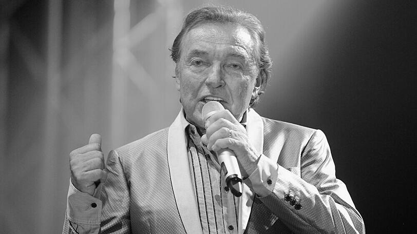 Karel Gott verlieh dem Titelsong "Die Biene Maja" seine Stimme