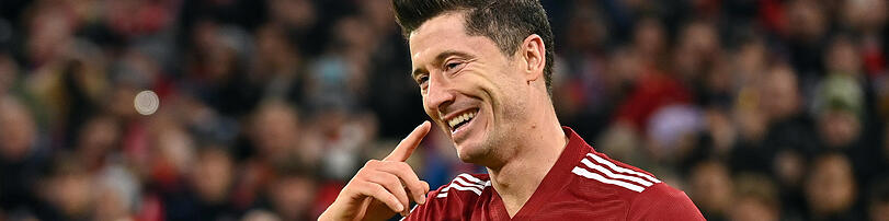 Jagt einen Rekord nach dem anderen: Robert Lewandowski. Jagt einen Rekord nach dem anderen: Robert Lewandowski.