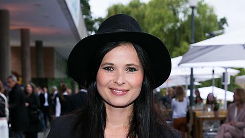 Schauspielerin Anna Fischer war zu Gast in der ARD-Show "DAS! Rote Sofa".