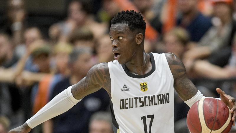 Dennis Schröder ist der Star der deutschen Basketballer. Dennis Schröder ist der Star der deutschen Basketballer.