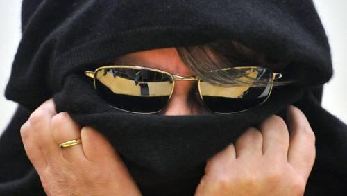Die 44-jährige Mutter hat ihre Babys getötet und in der Tiefkühltruhe vesrteckt. Die 44-jährige Mutter hat ihre Babys getötet und in der Tiefkühltruhe vesrteckt.