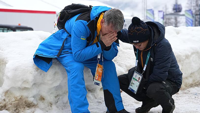 Vater Mychajlo Heraskewytsch (l) zeigte sich &uuml;ber den Ausschluss seines Sohnes ersch&uuml;ttert.