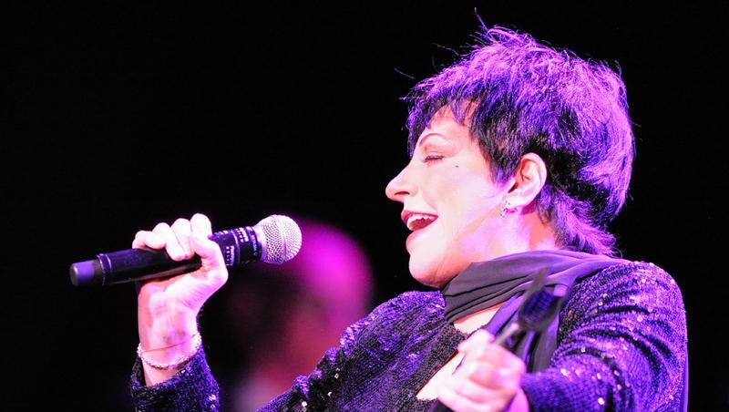 Die US-Sängerin Liza Minnelli in der Alten Oper in Frankfurt am Main. Die US-Sängerin Liza Minnelli in der Alten Oper in Frankfurt am Main.