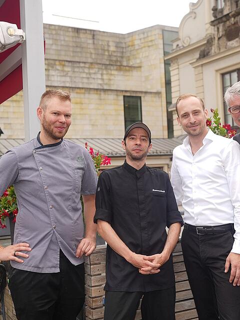 Laden ein zur AZ-Essklasse in The Grill im K&uuml;nstlerhaus (v. l.): Marcus Schweyer, Jens Hammerschmidt, Stefan Cyol und Joachim Schmitz.