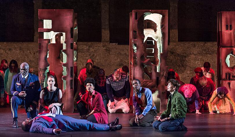 "La clemenza di Tito" in der Felsenreitschule.