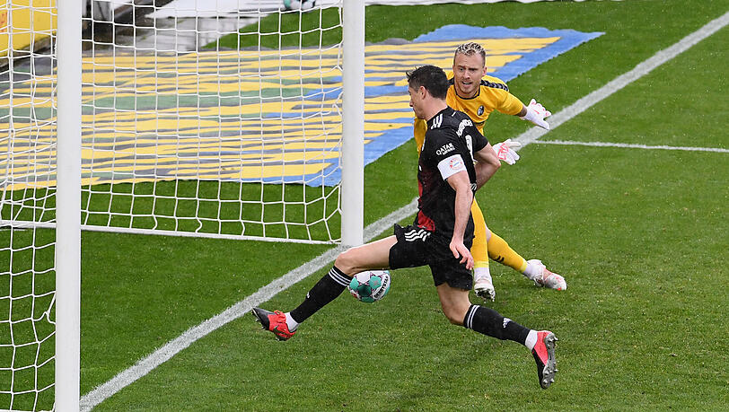 Vergibt aus guter Position: Robert Lewandowski.