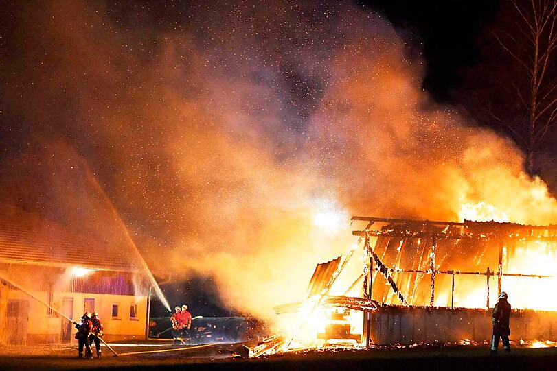 Bilder vom Großeinsatz der Feuerwehr in Aying.