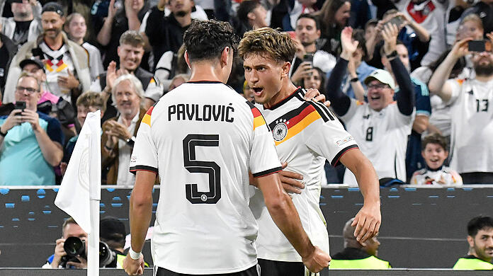 Tom Bischof und Aleksandar Pavlovic spielten gegen Serbien gro&szlig; auf.