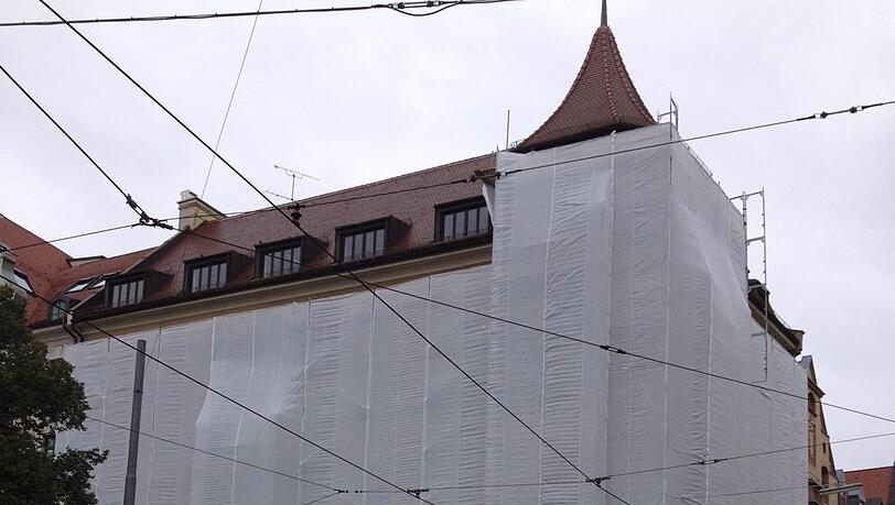 Am Isartorplatz wird umgebaut und renoviert. Am Isartorplatz wird umgebaut und renoviert.