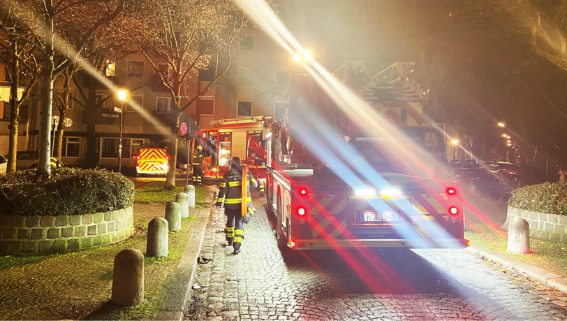 Die Feuerwehr musste am ersten Weihnachtsfeiertag nach Milbertshofen ausrücken.