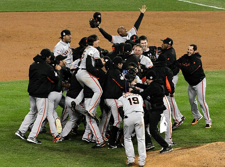 Jubel in San Francisco: Die Giants haben in der Nacht auf Montag zum siebten Mal die World Series gewonnen.