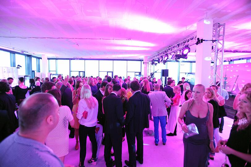 Ein schickes Penthouse diente als Party-Location