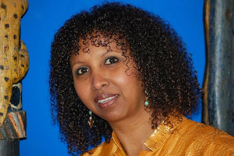 Fadumo Korn liest am Mittwoch, 5. Februar, in der MVHS Nord aus ihrer Biografie "Geboren im großen Regen".