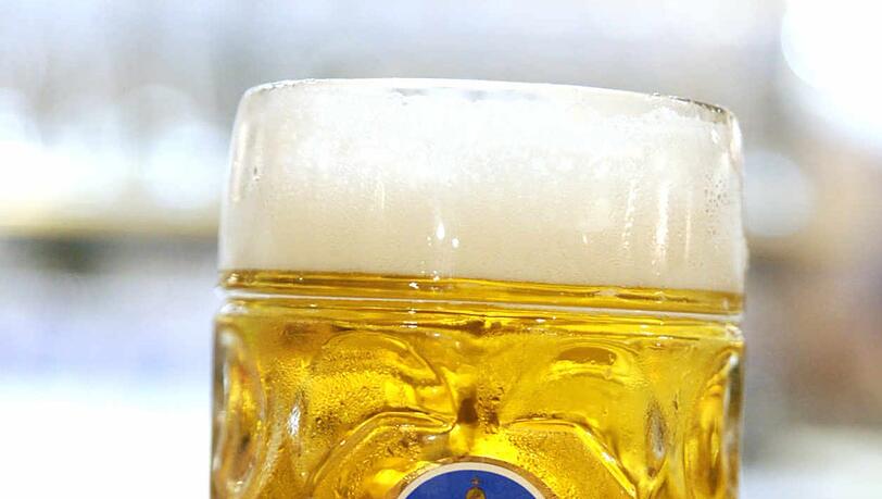 Die Hofbräu-Maß. Die Hofbräu-Maß.