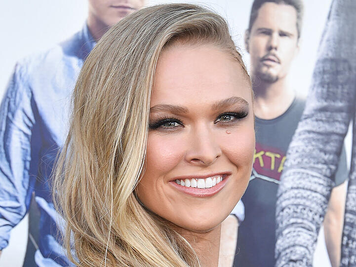 Ronda Rousey auf der Premiere von "Entourage" in Los Angeles. Die Schauspielerin ist gleichzeitig auch noch eine sehr erfolgreiche MMA-Kämpferin.