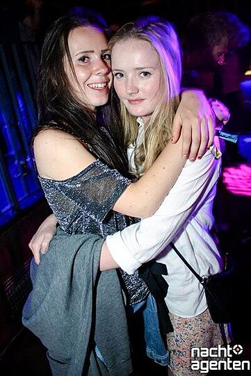 Die besten Partybilder vom Samstag. Hier aus dem Gecko Rabbit.