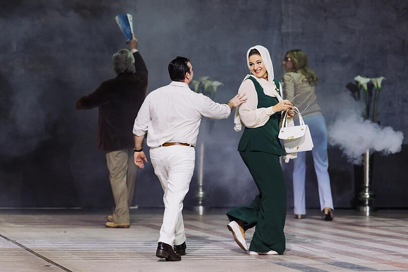 Lise Davidsen mit Freddie De Tommaso im Duett des ersten Akts von Puccinis "Tosca".