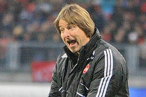 Ärger in positive Energie umsetzen &ndash; das Rezept von Club-Trainer Michael Oenning.