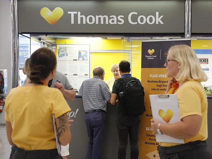 Urlauber, die wegen der Insolvenz von Thomas Cook zuhause bleiben mussten, werden von der Zurich nicht voll erstattet.