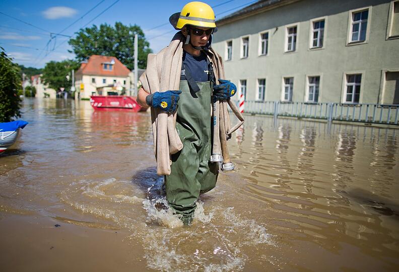 Aktuelle Fotos zum Hochwasser in Dresden: Bilder von der FLut