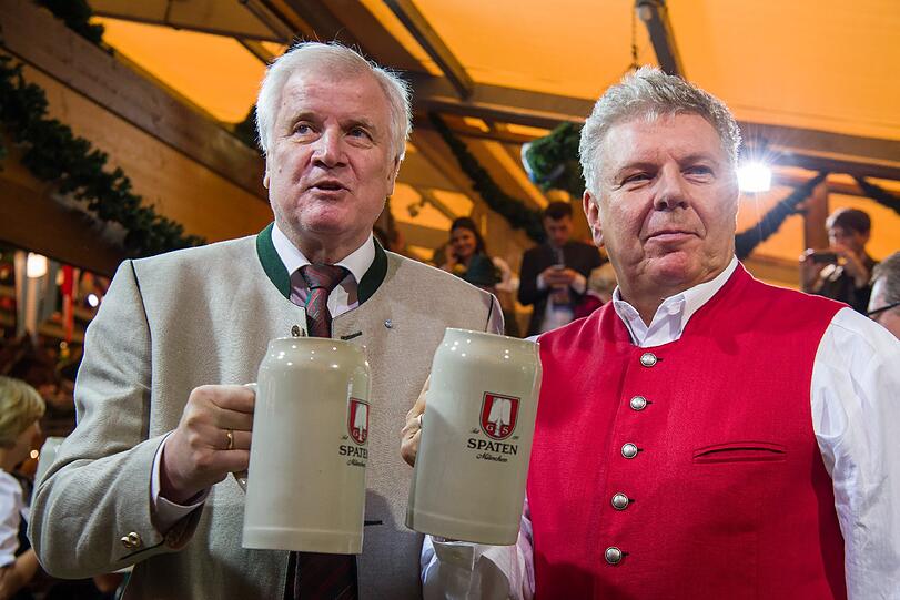 Die Bilder vom Anstich zum Durchklicken.