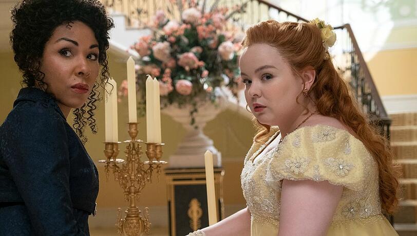 Nicola Coughlans Figur Penelope Featherington führt in "Bridgerton" ein Doppelleben.