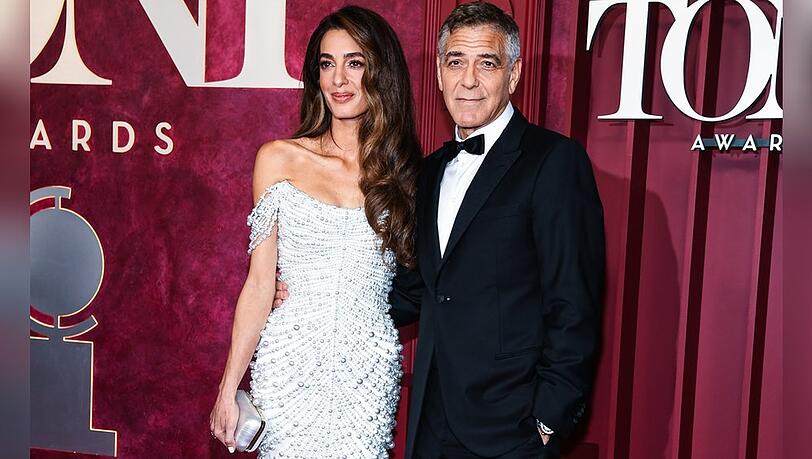George Clooney kam in Begleitung seiner Ehefrau Amal zu den Tony Awards 2025.