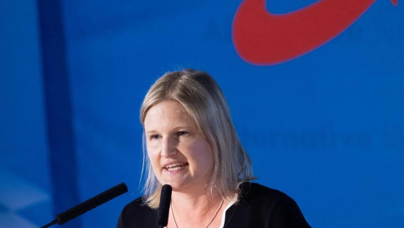Katrin Ebner-Steiner spricht beim bayerischen Landesparteitag der AfD. Foto: Daniel Karmann/Archiv Katrin Ebner-Steiner spricht beim bayerischen Landesparteitag der AfD. Foto: Daniel Karmann/Archiv
