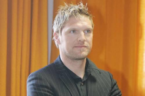 Martin Driller: Für die AZ verglich er seine erklärten Lieblingsvereine Club und St. Pauli.