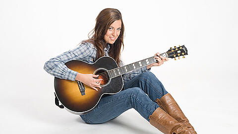 Singt am Dienstag im Andechser Zelt: Carina May.