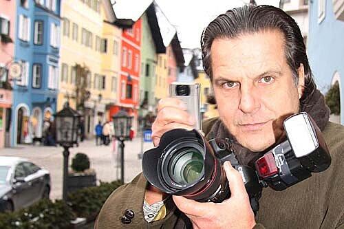 Auf den Spuren der Promis: AZ-Reporter Klaus Primke.