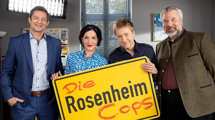 "Die Rosenheim-Cops". Die Dreharbeiten vor einem echten Mordhaus sind wohl nur ein Zufall.