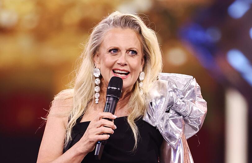 Barbara Schöneberger in ihrem Element: Als Moderatorin großer Galas, wie hier beim Deutschen Fernsehpreis 2026, überzeugt sie seit Jahren. Barbara Schöneberger in ihrem Element: Als Moderatorin großer Galas, wie hier beim Deutschen Fernsehpreis 2026, überzeugt sie seit Jahren.