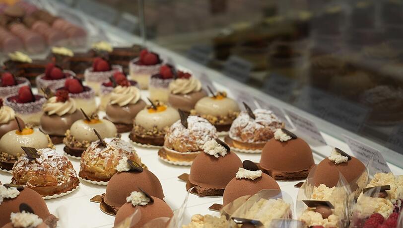 Lauter kleine Köstlichkeiten im Café Isabella in der Hackenstraße.