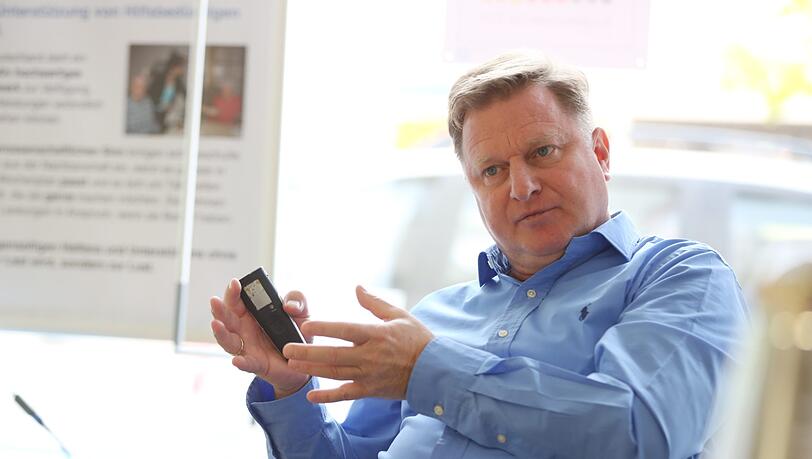 Thomas Oeben. Thomas Oeben.