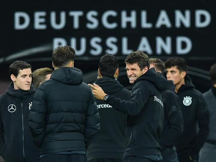 In der Startformation gegen Russland fehlen in Leipzig Thomas Müller und Mats Hummels.