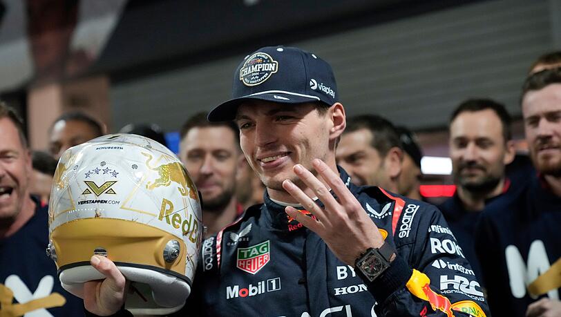 Max Verstappen zeigt es an: Er hat Titel Nummer 4 sicher.