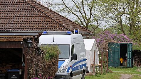 Auch am Mittwoch hatten die Ermittler noch einmal auf dem Grundst&uuml;ck nach dem Gold gesucht.
