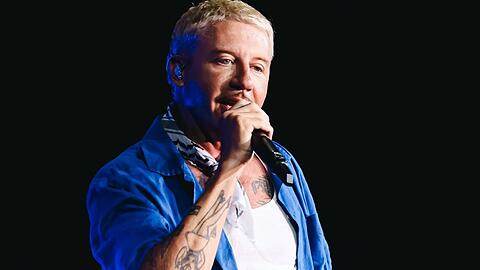 Macklemore wird eine Konzertreihe veranstalten und die Einnahmen Spenden.