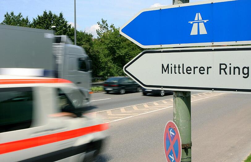 Der Verkehr auf dem Mittleren Ring wird weiter zunehmen. Deshalb soll er an mehreren Stellen ausgebaut werden.
