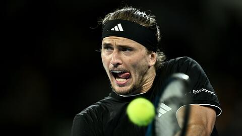 Alexander Zverev steht in Melbourne in Runde drei.