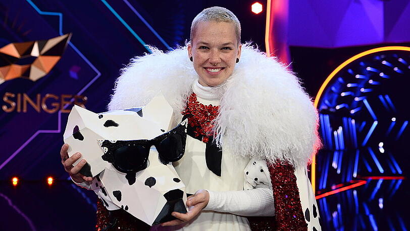 Stefanie Heinzmann musste ihre "The Masked Singer"-Tarnung in Folge eins aufgeben. Stefanie Heinzmann musste ihre "The Masked Singer"-Tarnung in Folge eins aufgeben.