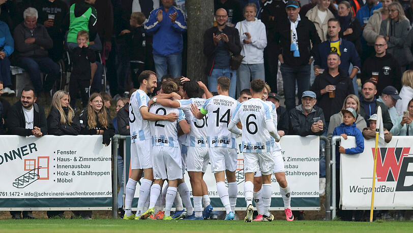 Der TSV 1860 gewinnt mit 3:2 in Aubstadt. Der TSV 1860 gewinnt mit 3:2 in Aubstadt.