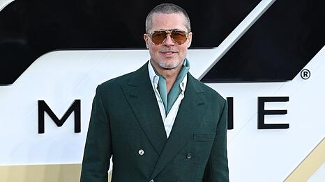 Brad Pitt befindet sich in "einem seltsamen &Uuml;bergang", wie er selbst sagt.