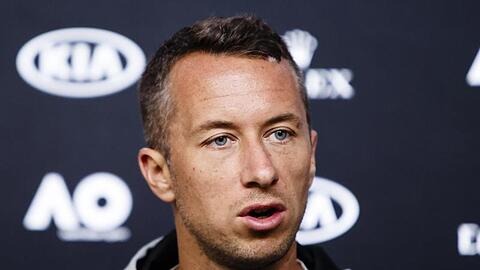 Der deutsche Tennisspieler Philipp Kohlschreiber spricht auf einer Pressekonferenz. Foto: Frank Molter/dpa/Archivbild