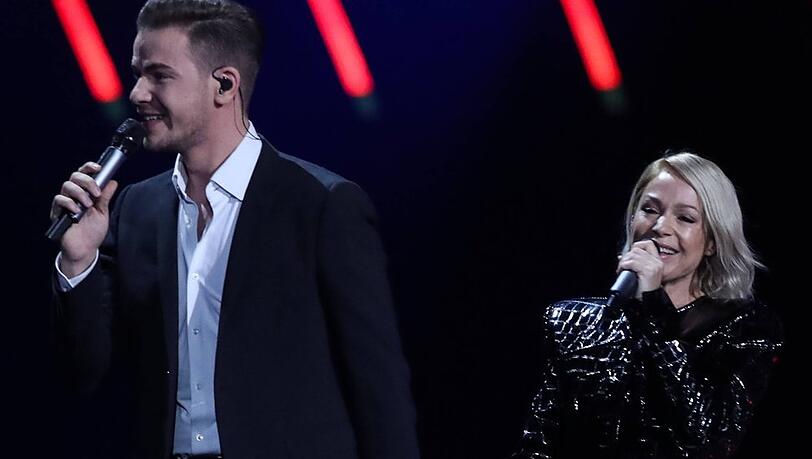 Michelle und Eric Philippi haben sich verlobt.