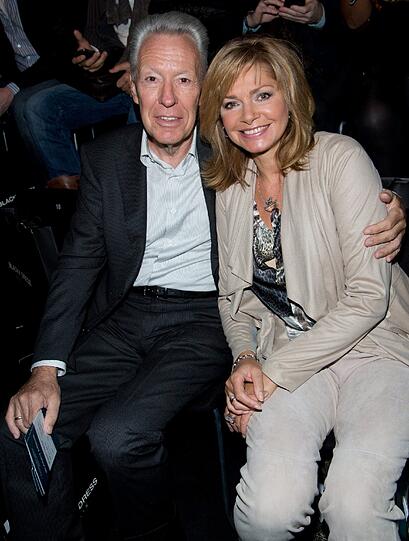 Schauspielerin Maren Gilzer ("Maren Gilzer Show") und ihr Ehemann Egon Freiheit haben sich Karten für die Blacky Dress-Show auf der Fashion Week in Berlin gesichert.