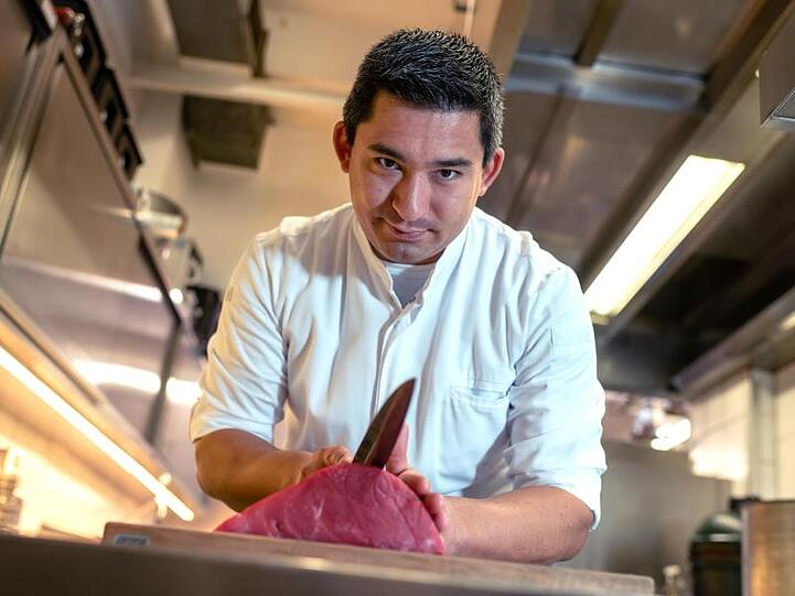 Tohru Nakamura ist vom Restaurant-Führer "Gault&Millau" zum "Koch des Jahres" gekürt worden.