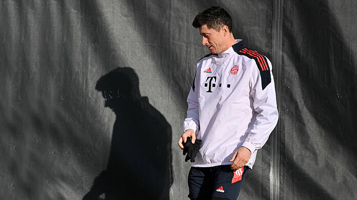 Robert Lewandowski wurde bei der Wahl zum Ballon d'Or Zweiter hinter Lionel Messi.